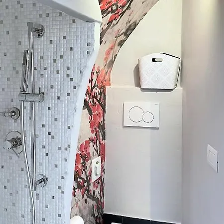 Iconica Πανσιόν 3*